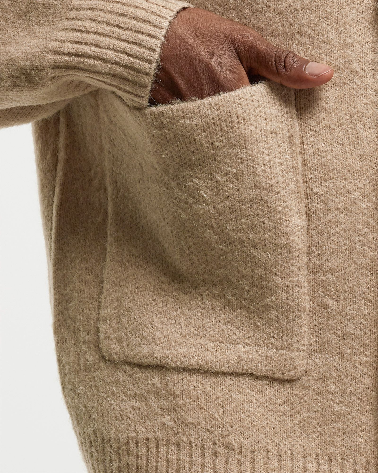 STAMPED PATCH CARDIGAN