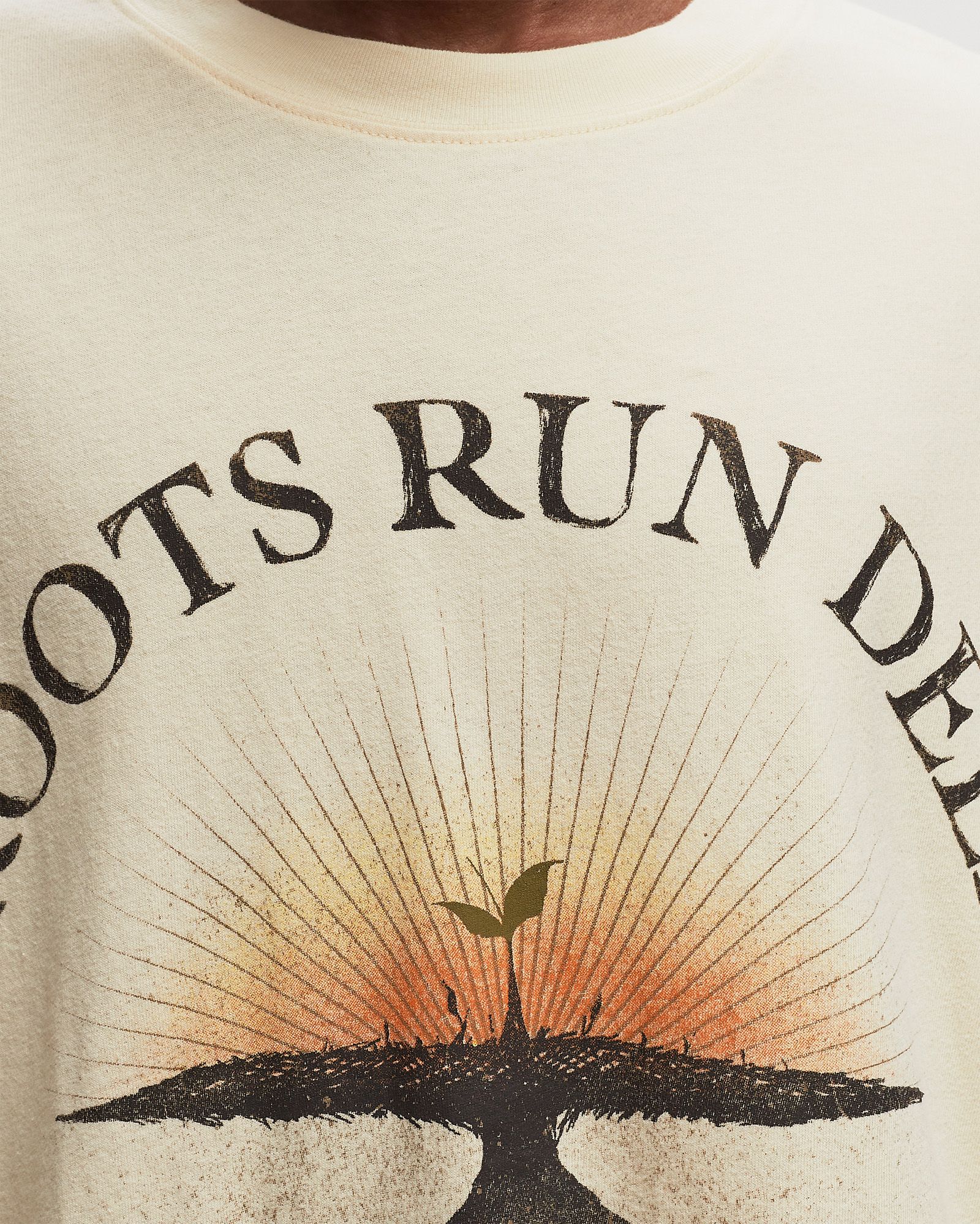 ROOTS RUN DEEP SS TEE