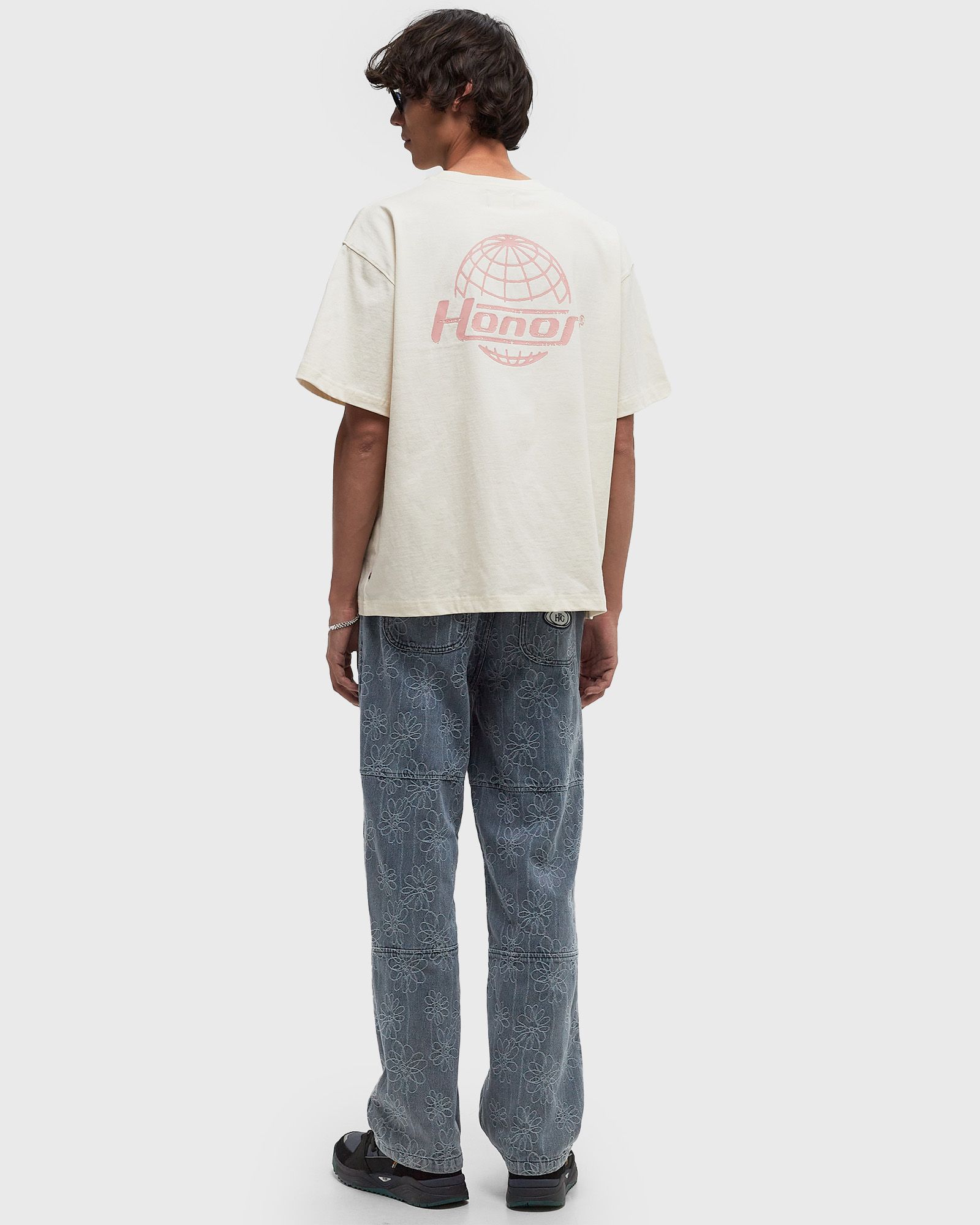 HONOR GLOBE LOGO TEE