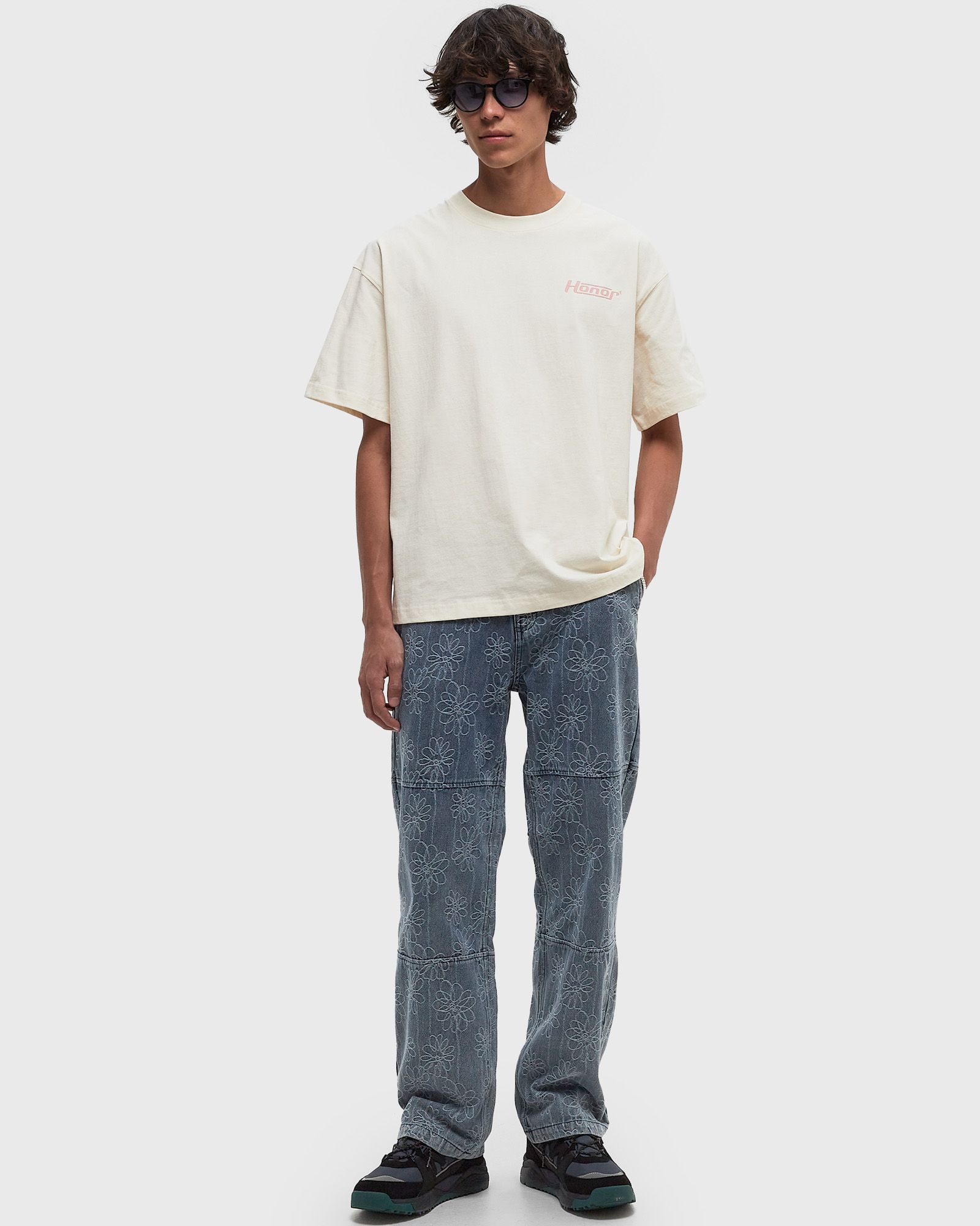 HONOR GLOBE LOGO TEE