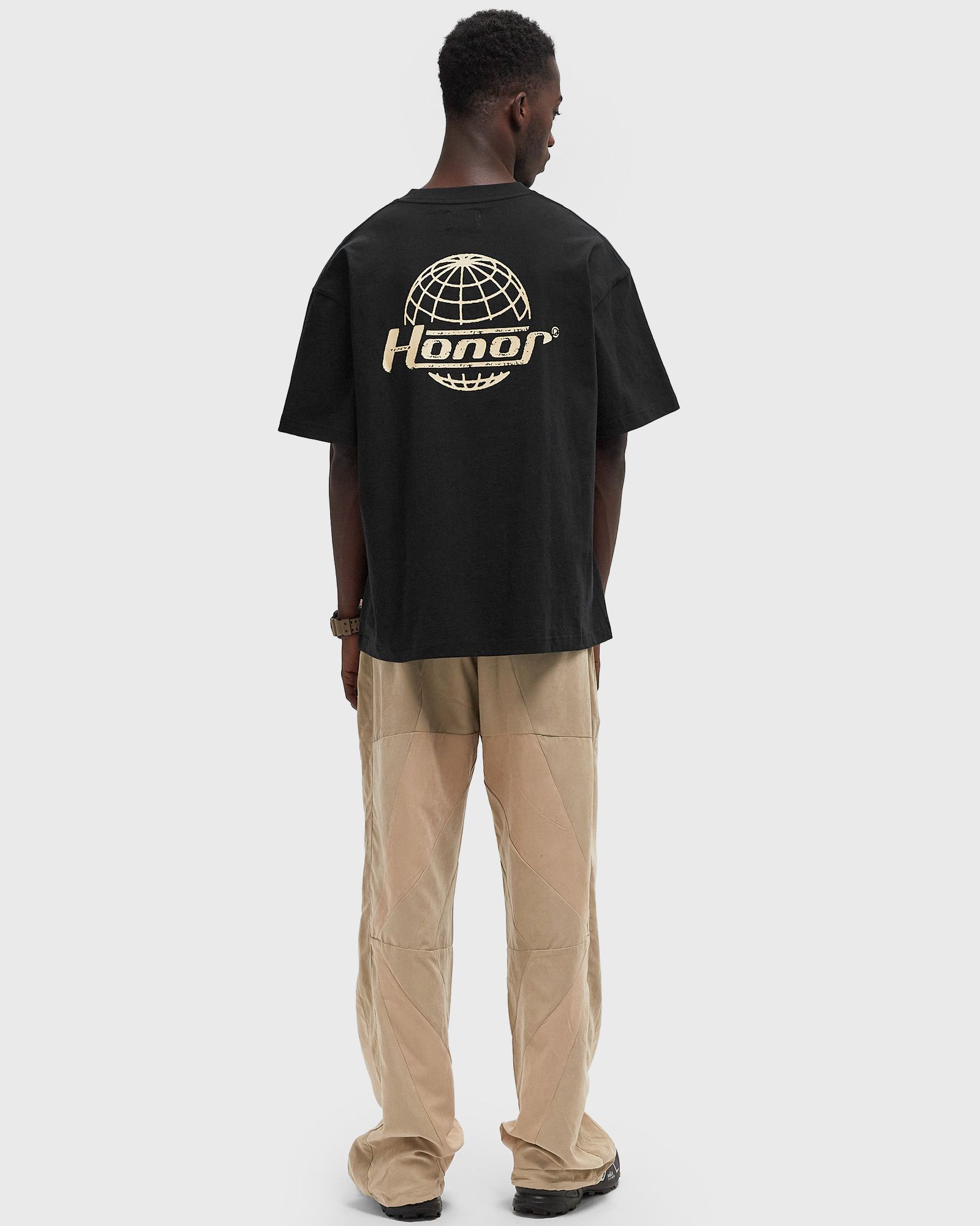 HONOR GLOBE LOGO TEE