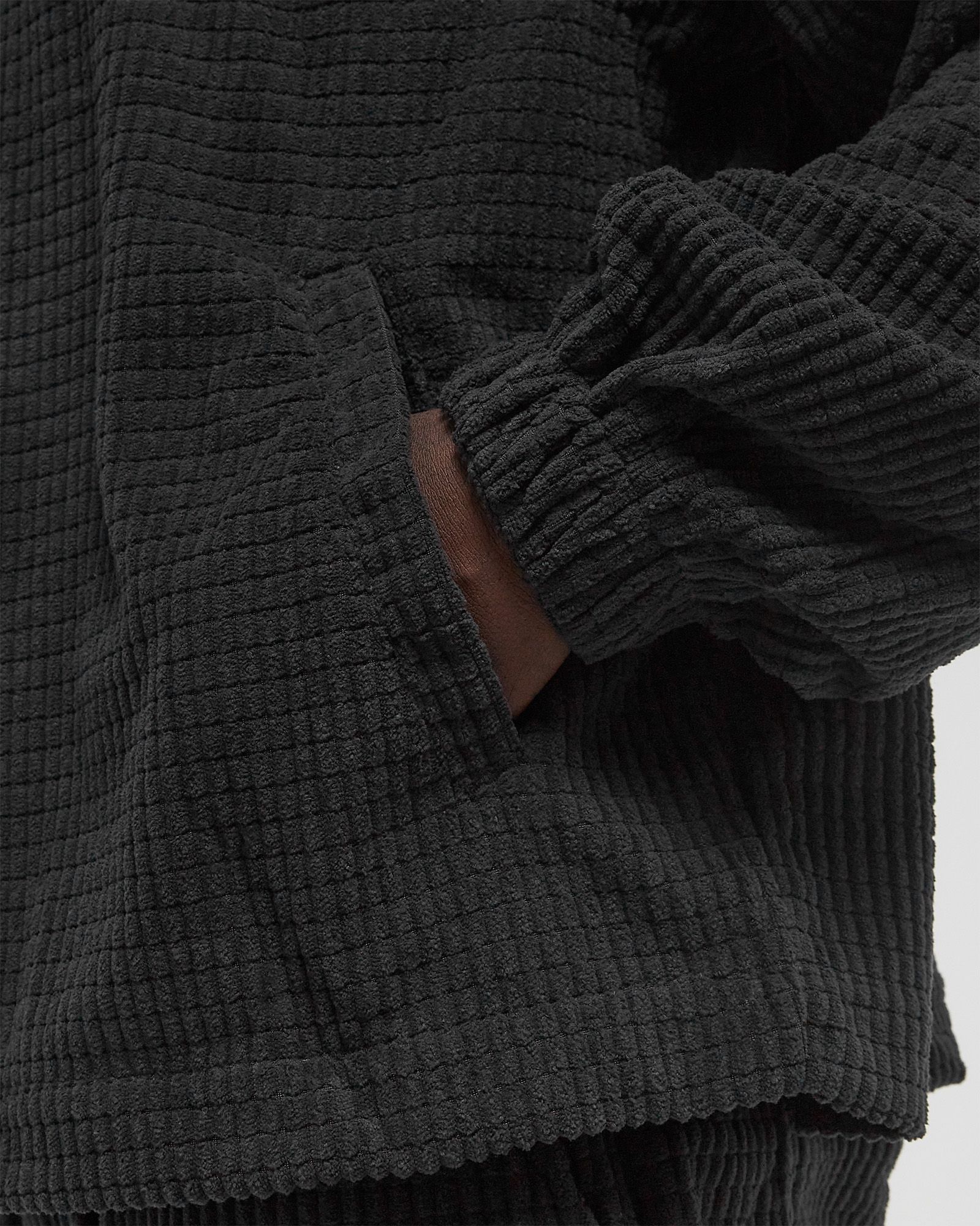 TEXTURED KNIT ANORAK