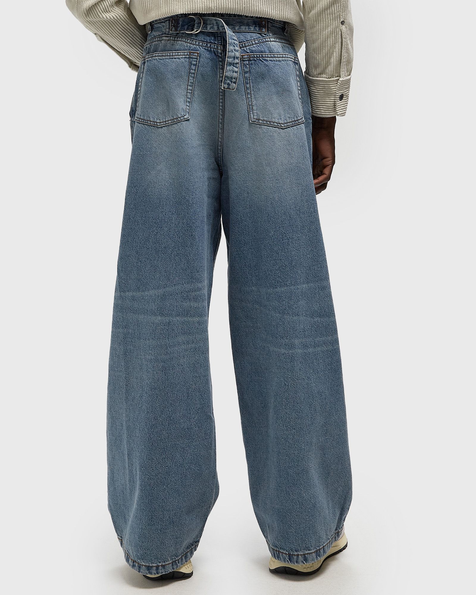 WIDE FIT JEANS