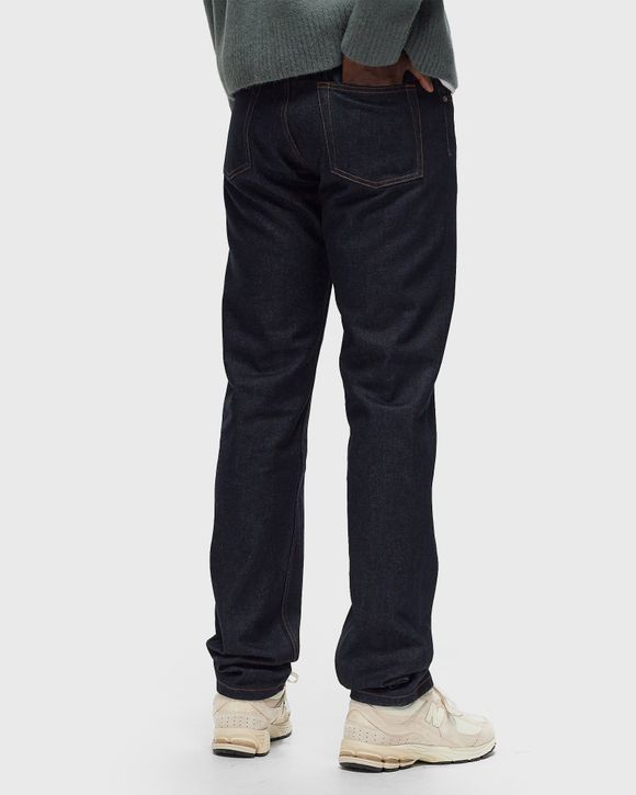 CLASSIC FIT JEANS