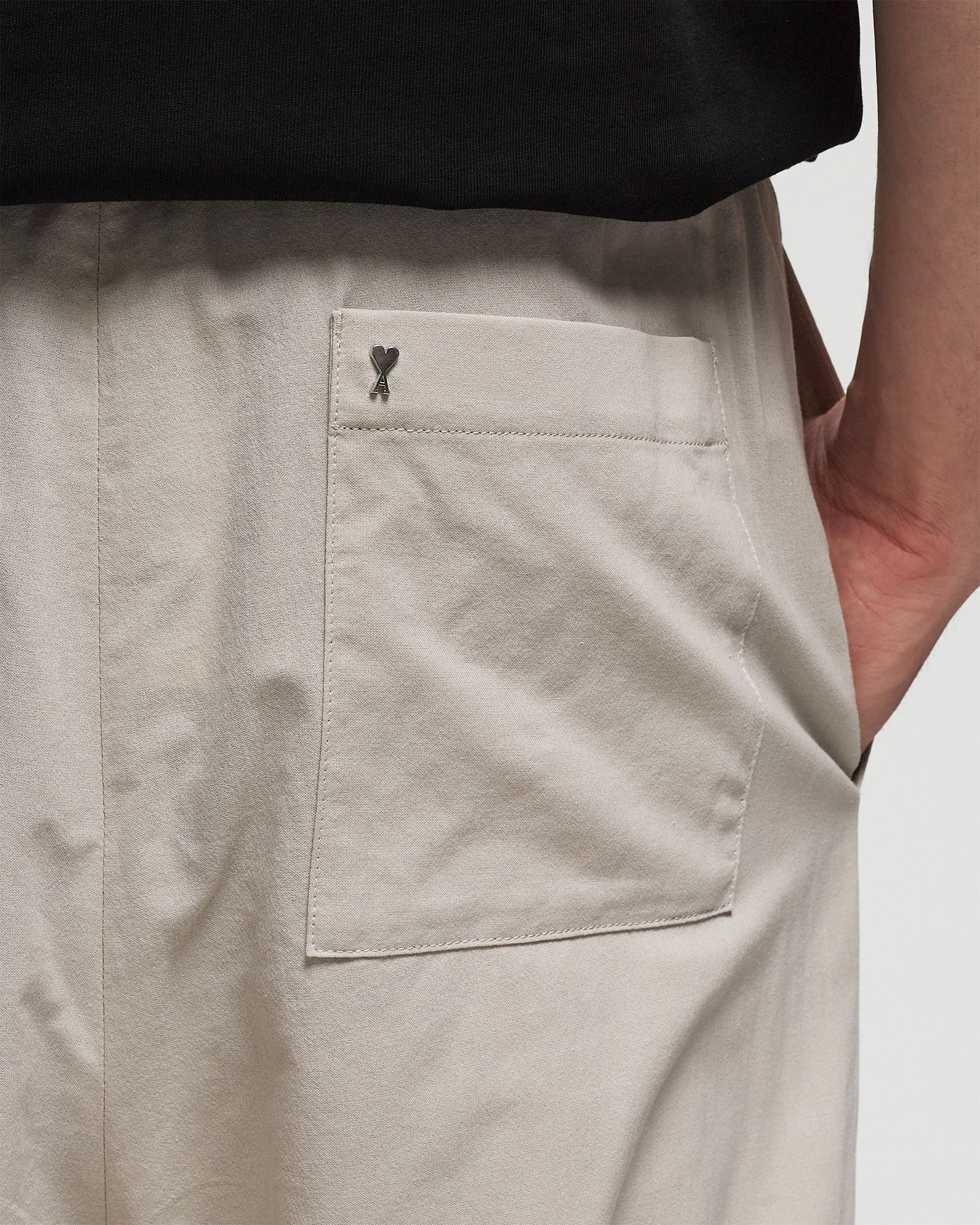 ELASTICATED WAIST PANT