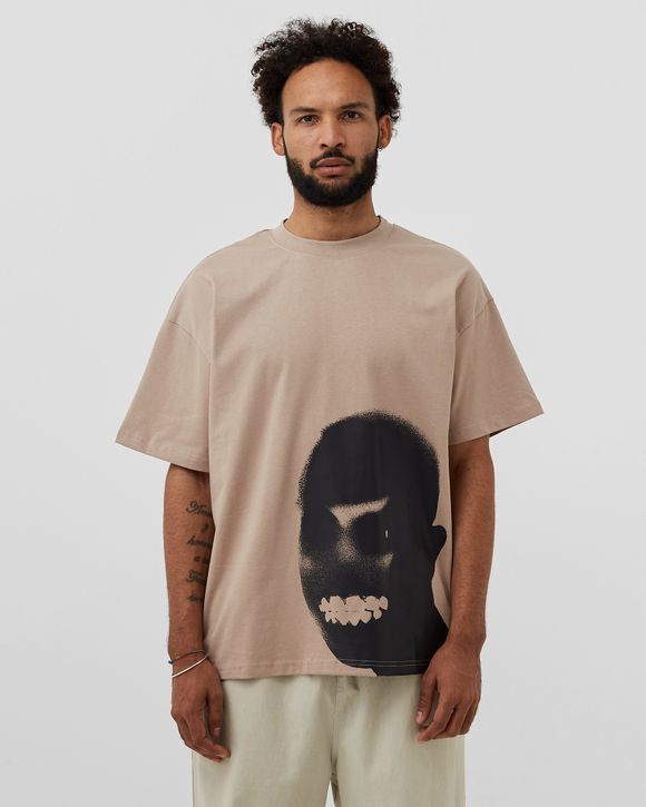 Hunter Tee