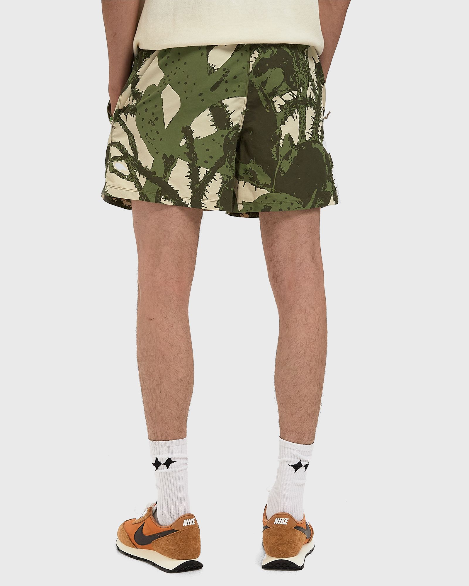 ACG RESERVOIR GOAT SHORT AOP