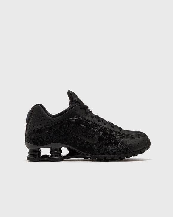 WMNS SHOX R4