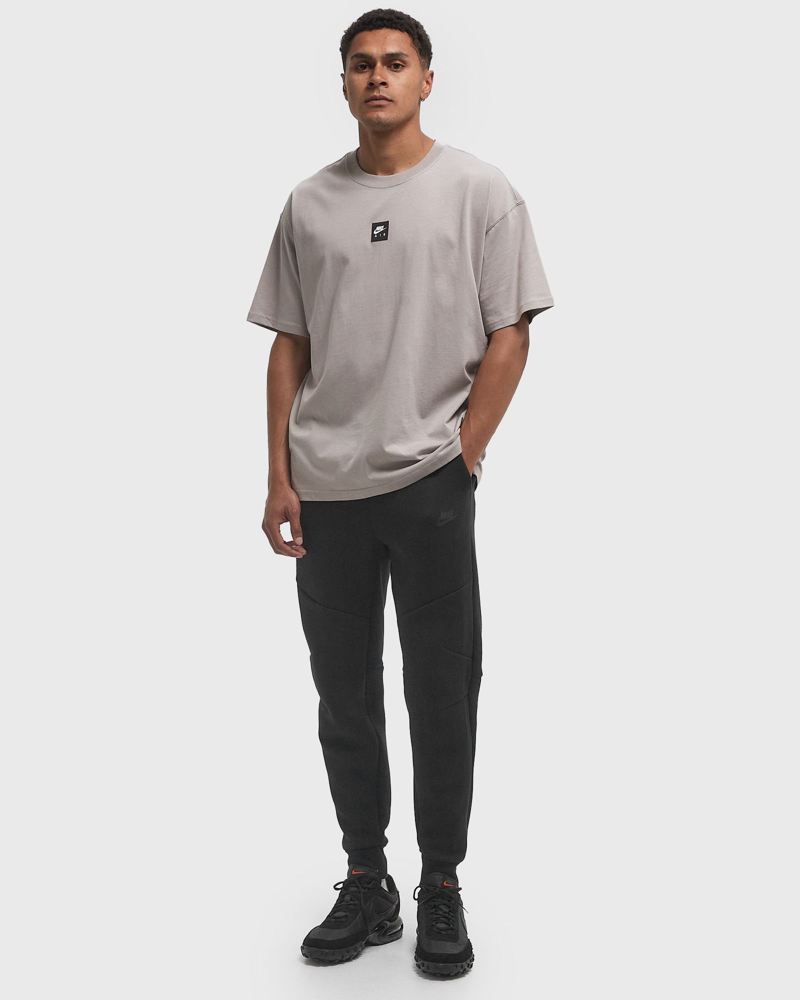 TECH FLEECE JOGGER