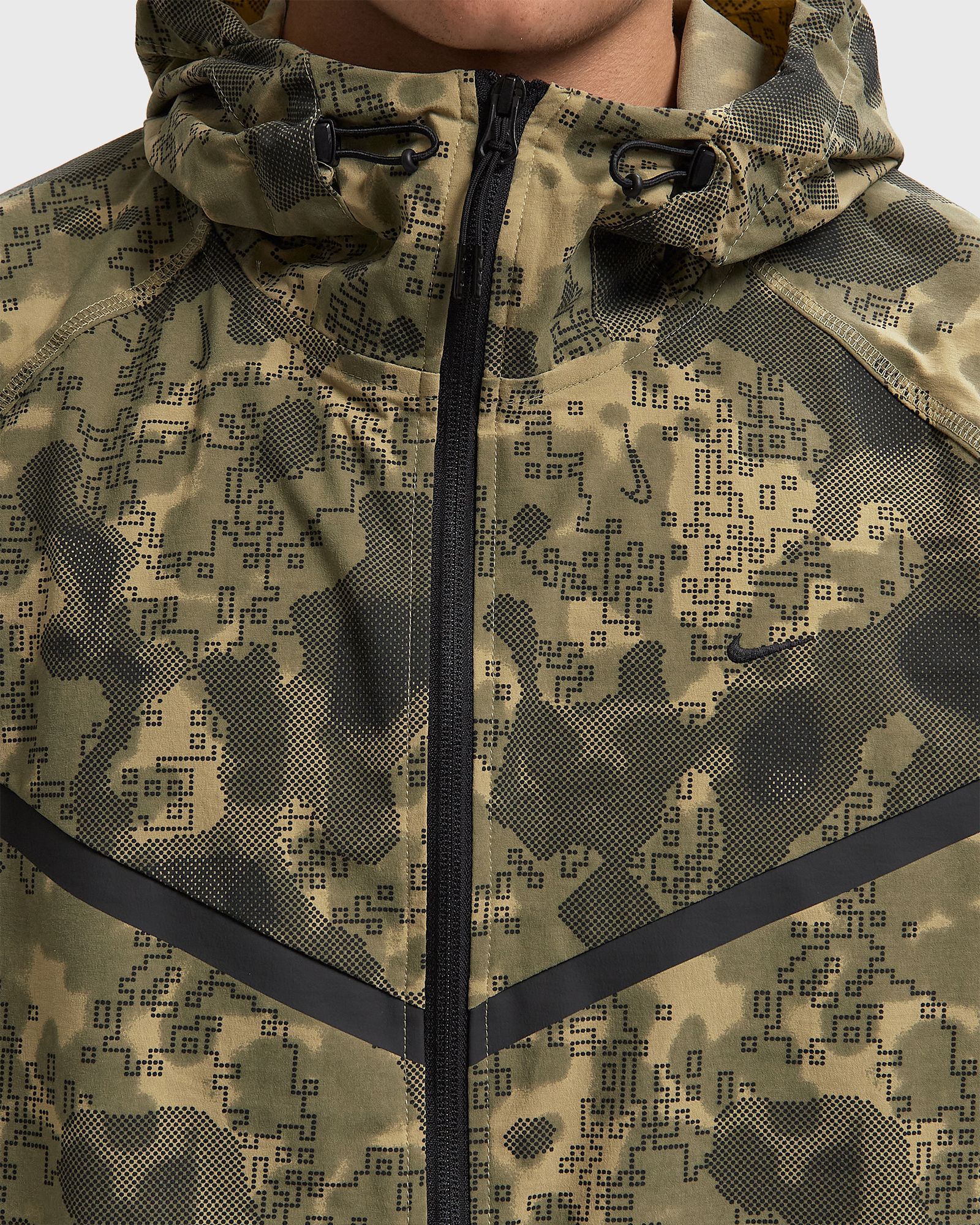 TECH WVN JACKET GX AOP