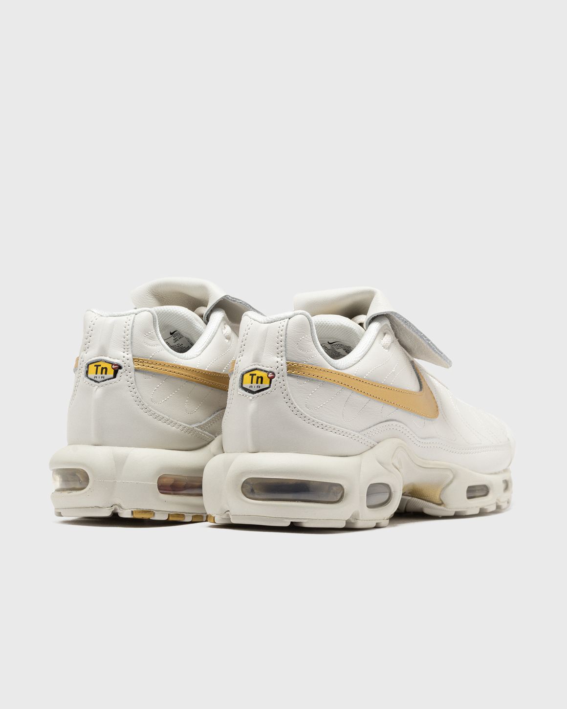 Air max 2020 gold online