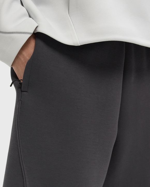 TCH FLC SHORT