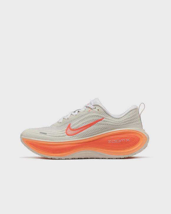 WMNS VOMERO PLUS
