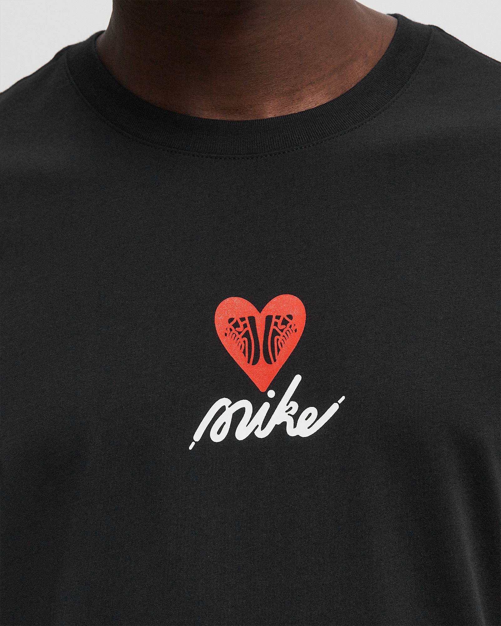 Sportswear Long-Sleeved Tee