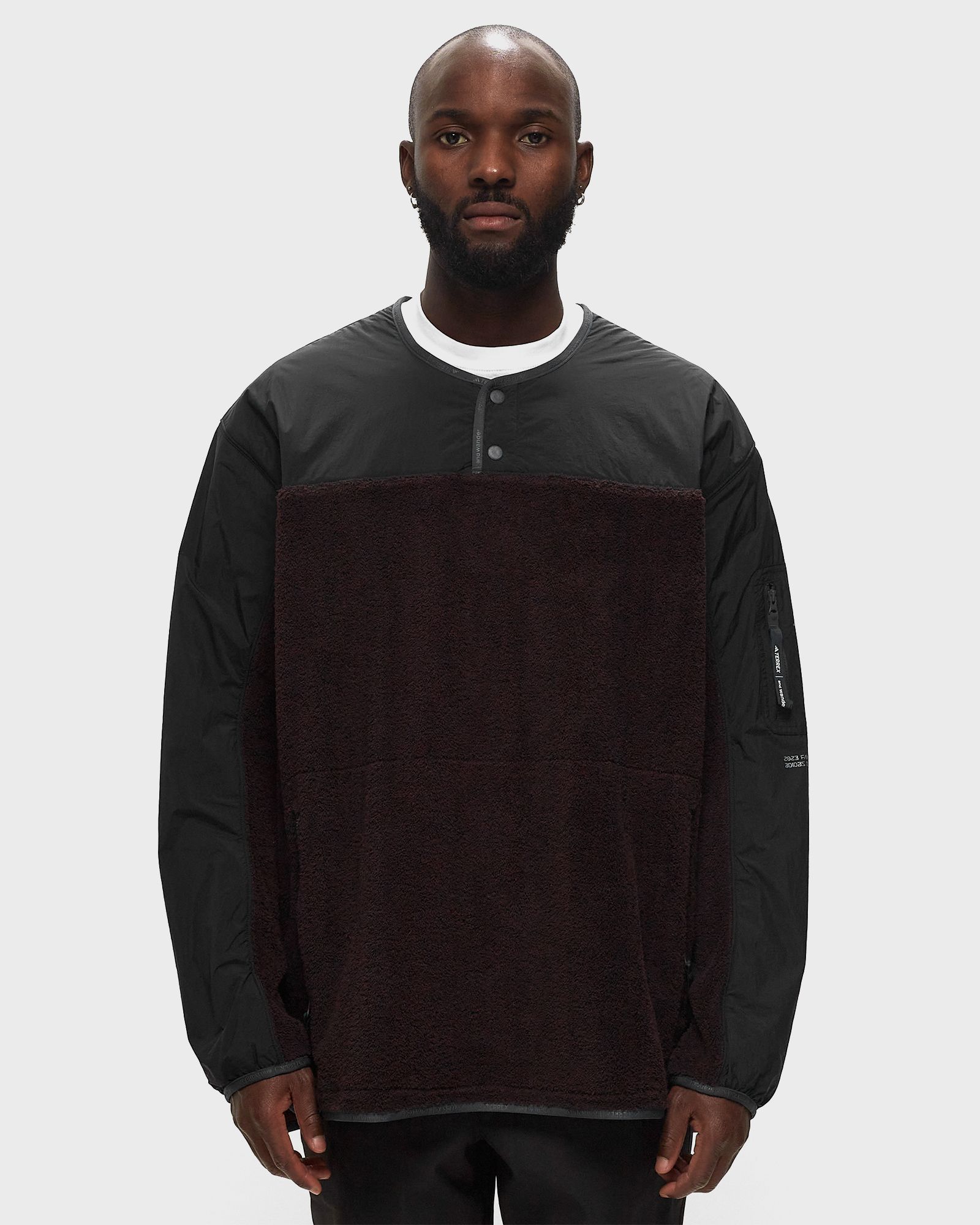 x And Wander XPL MID LAYE