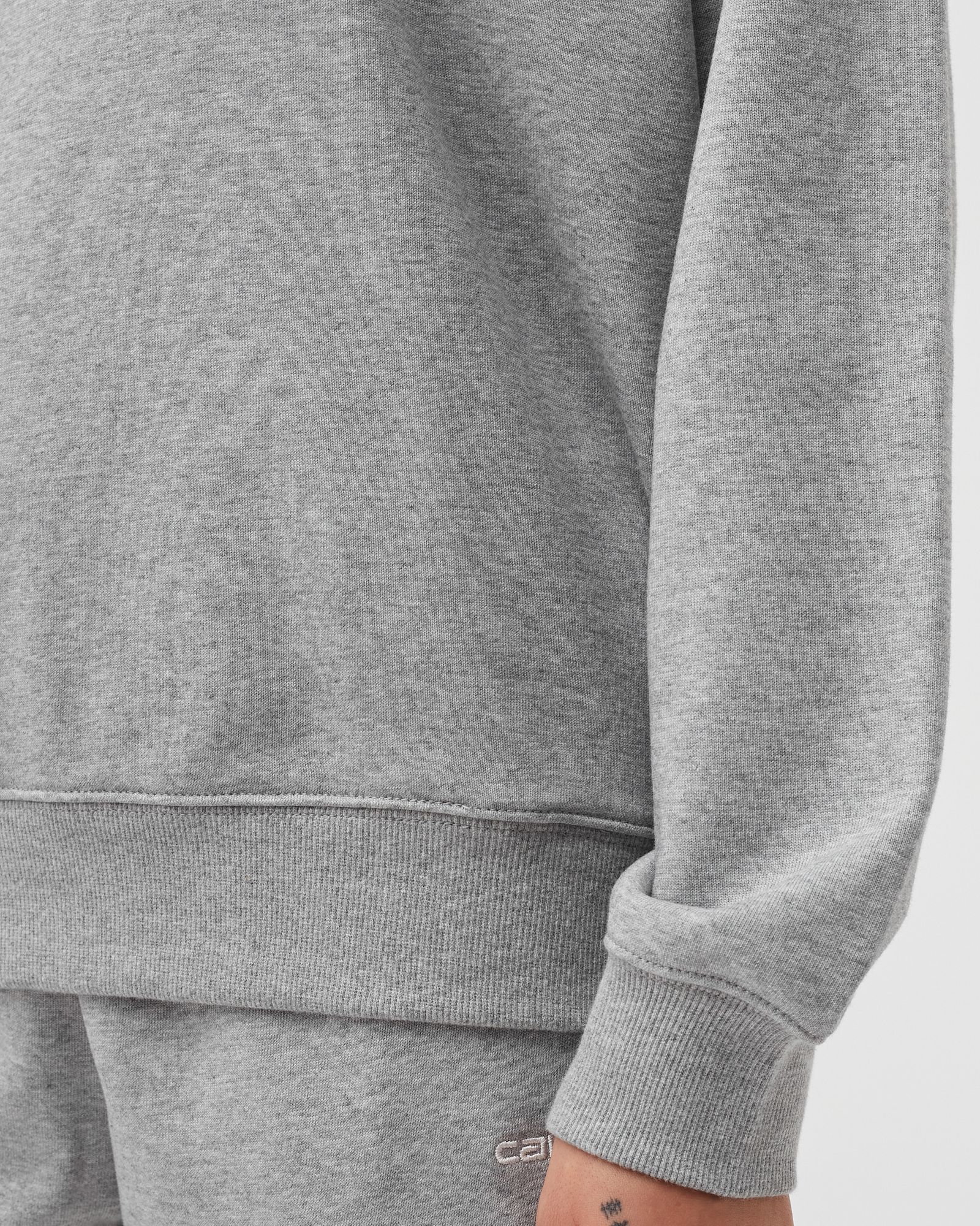 WMNS Script Embroidery Sweatshirt