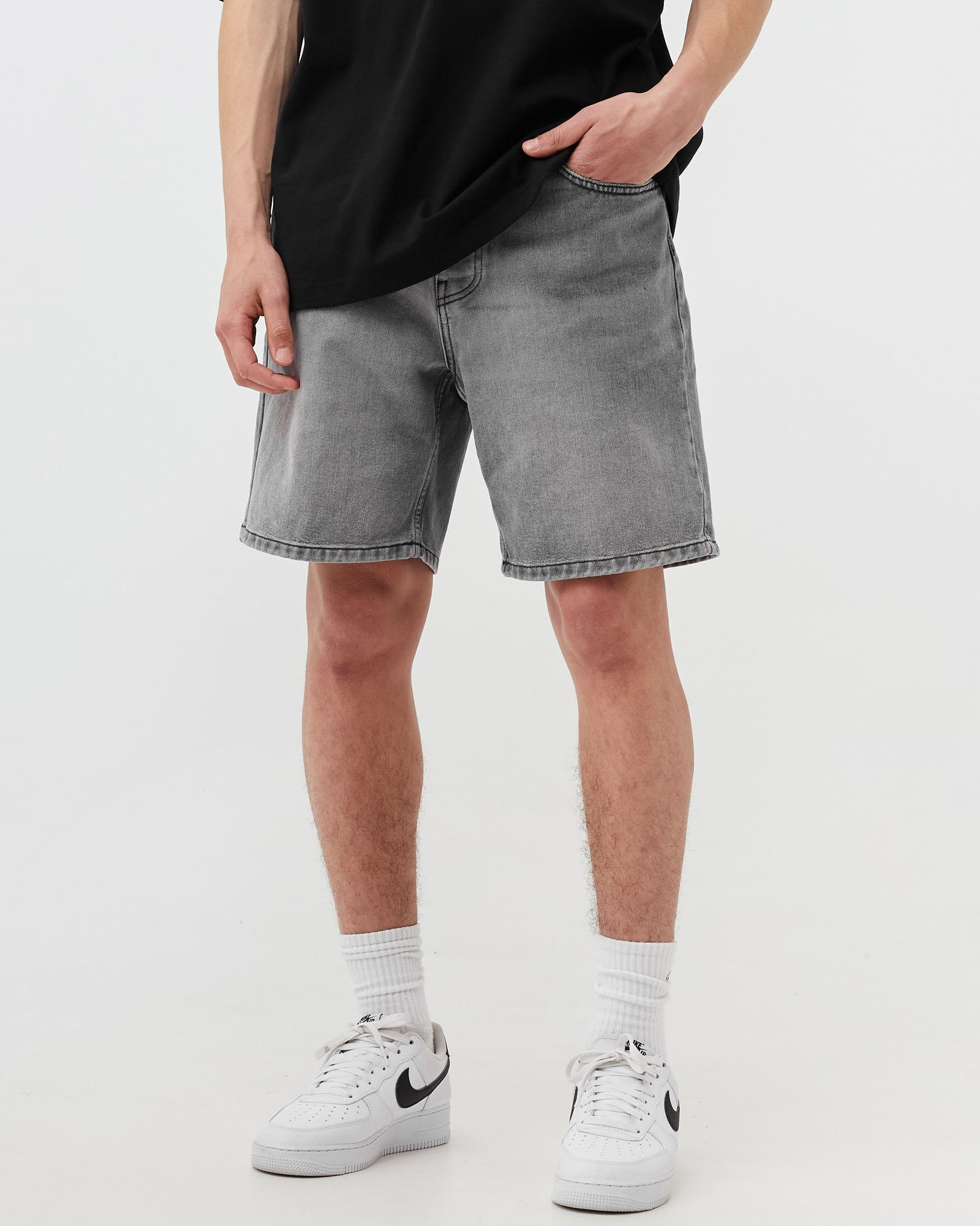 Newel Short