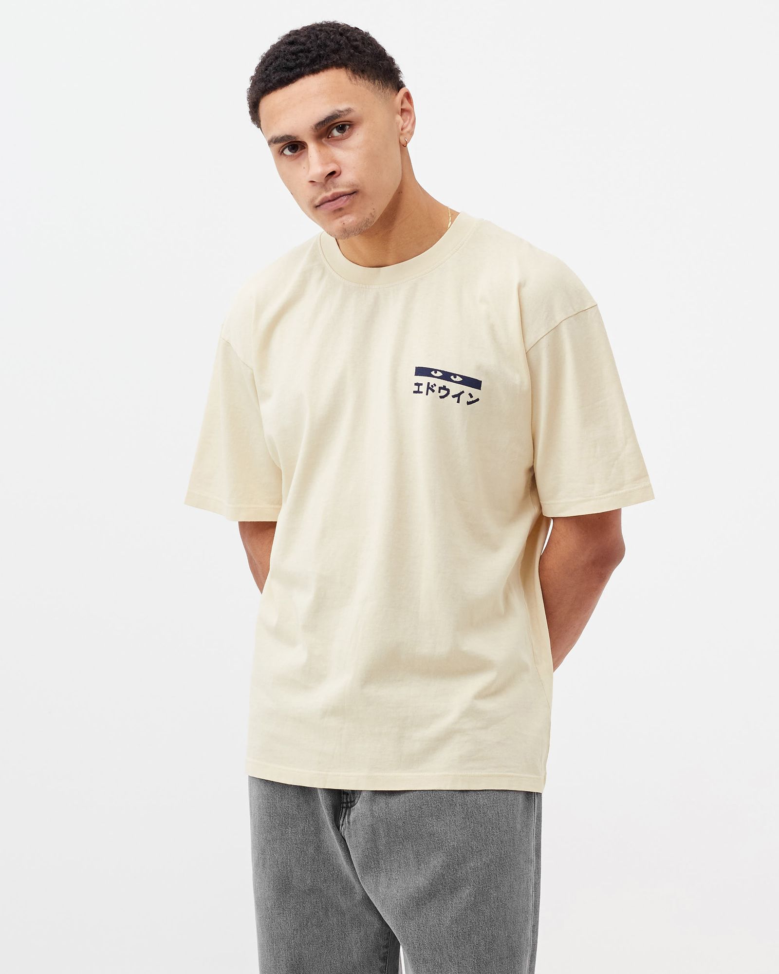 Hanadorobo V Natural Tee