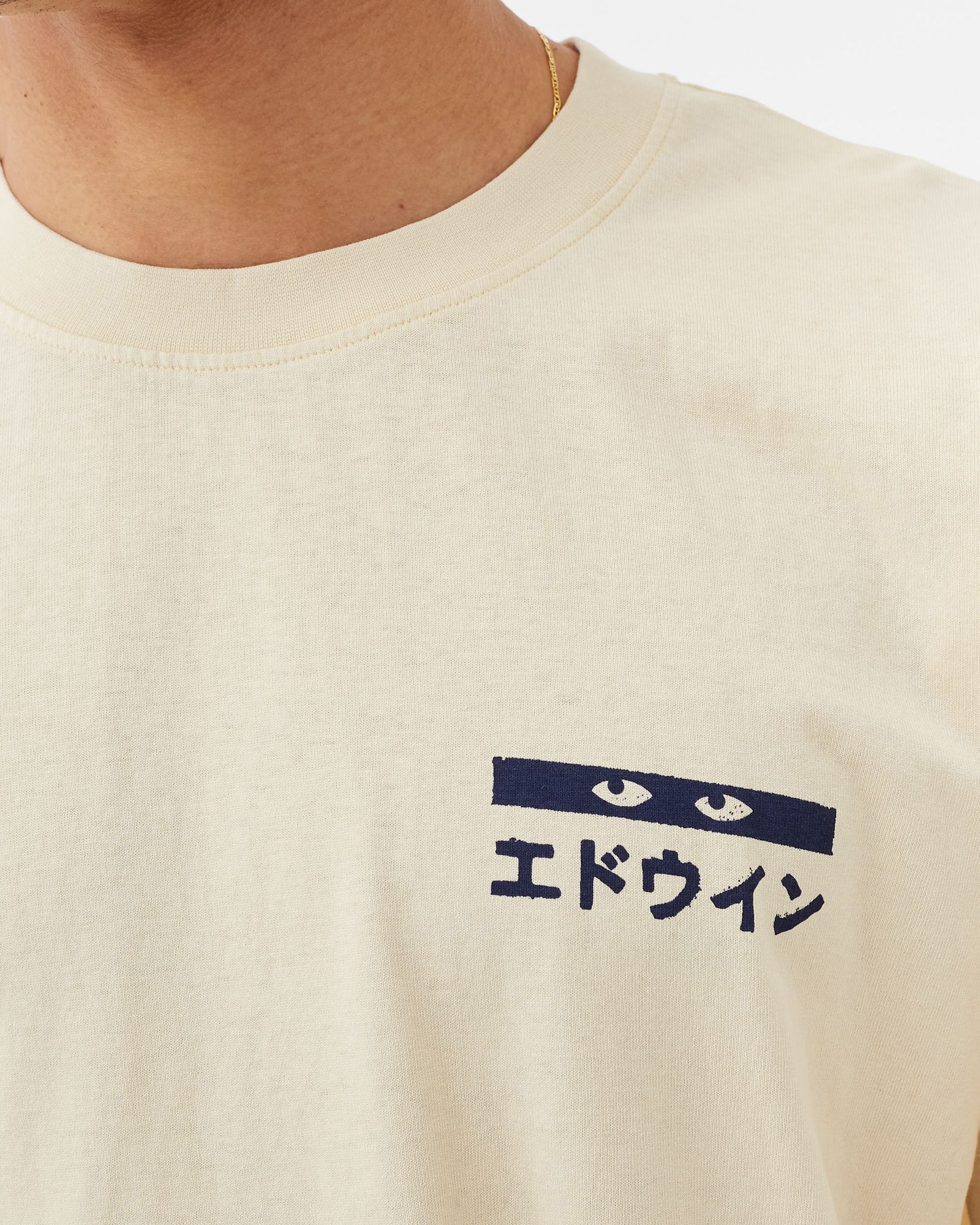 Hanadorobo V Natural Tee