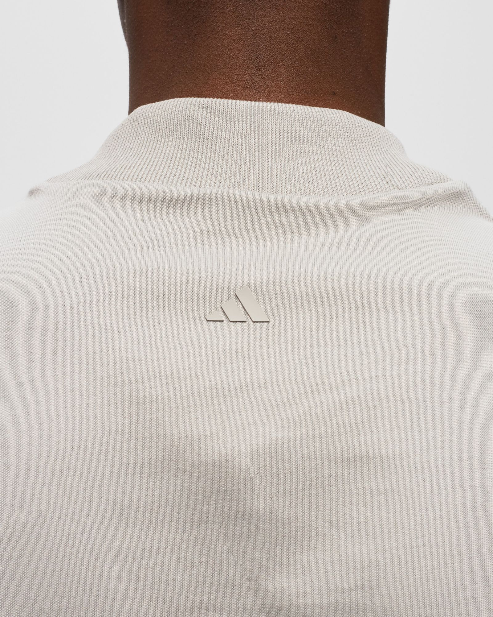 ADIDAS BASKETBALL TEE