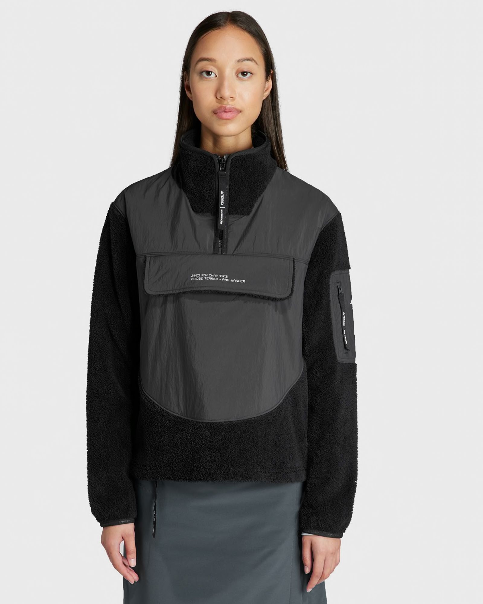 x And Wander WMNS XPL MID LA