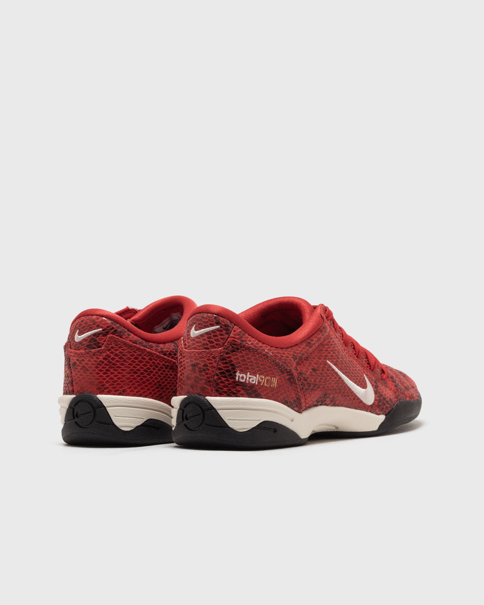 NIKE WMNS TOTAL90 サイズ28 Nike Total 90 Women's Shoes. Nike CA