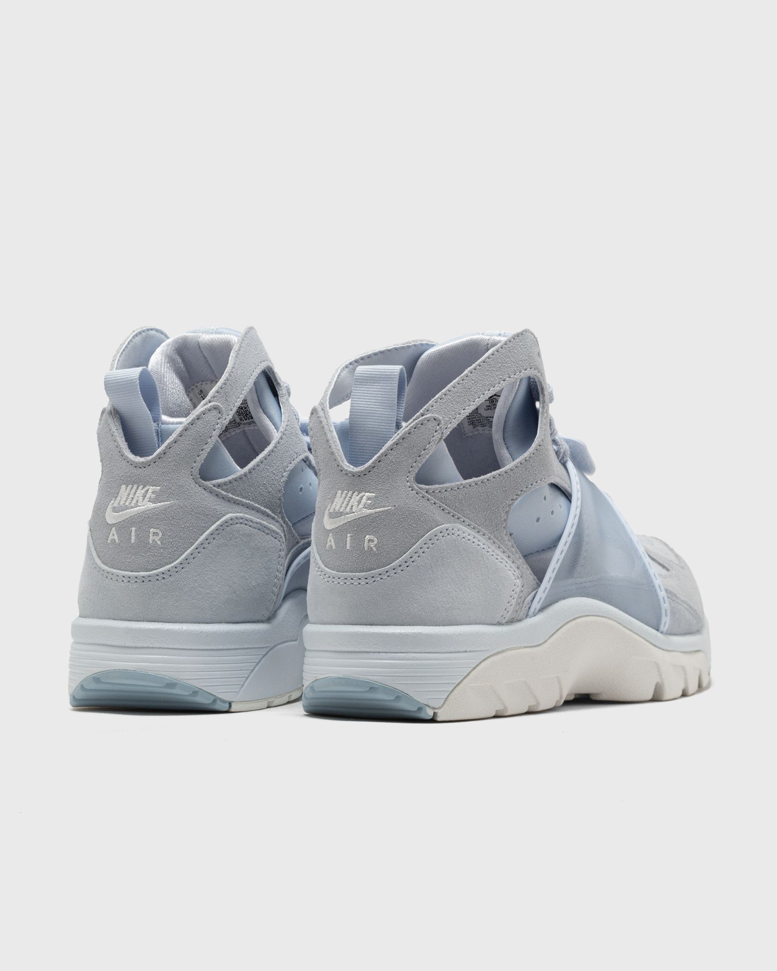 AIR TRAINER HUARACHE "Blue Tint and Light Armory Blue"