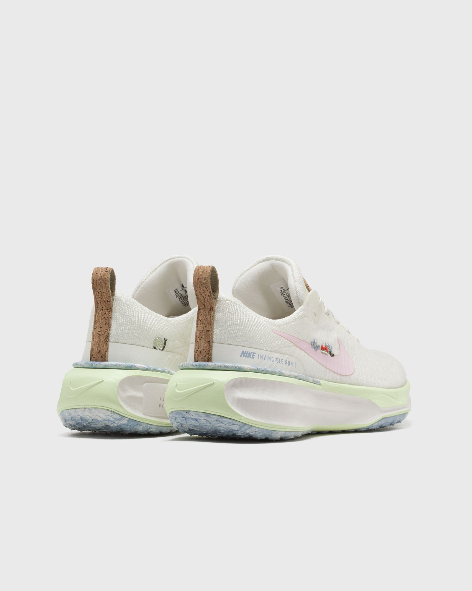 WMNS ZOOMX INVINCIBLE RUN FK 3