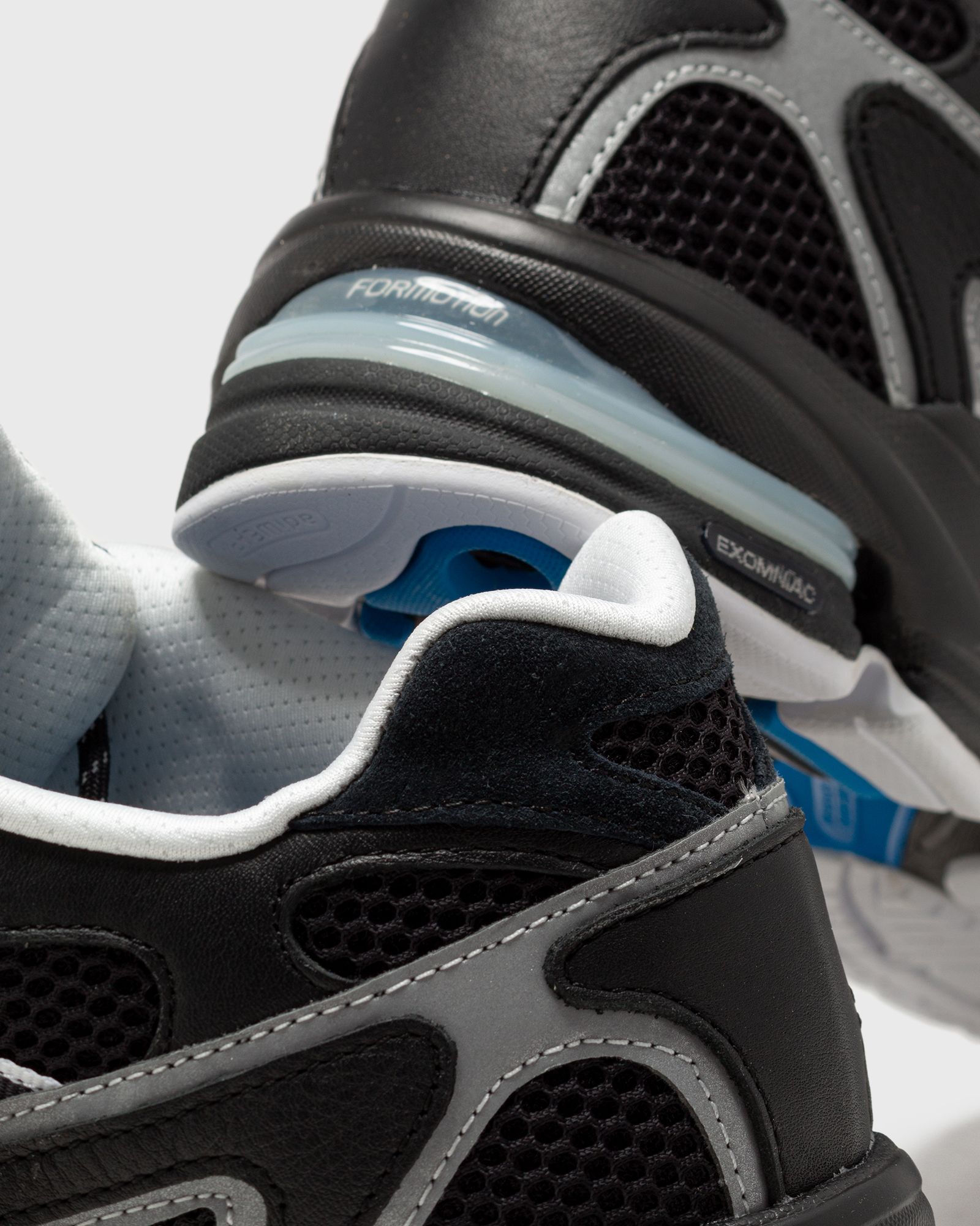 EXOMNIAC CUSHION NSRC