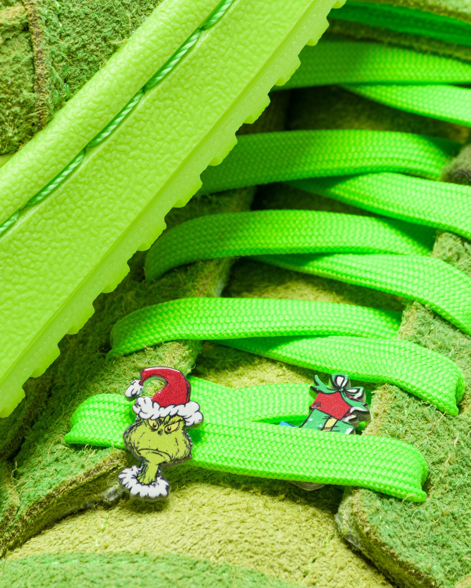 FORUM LOW CL J_THE GRINCH