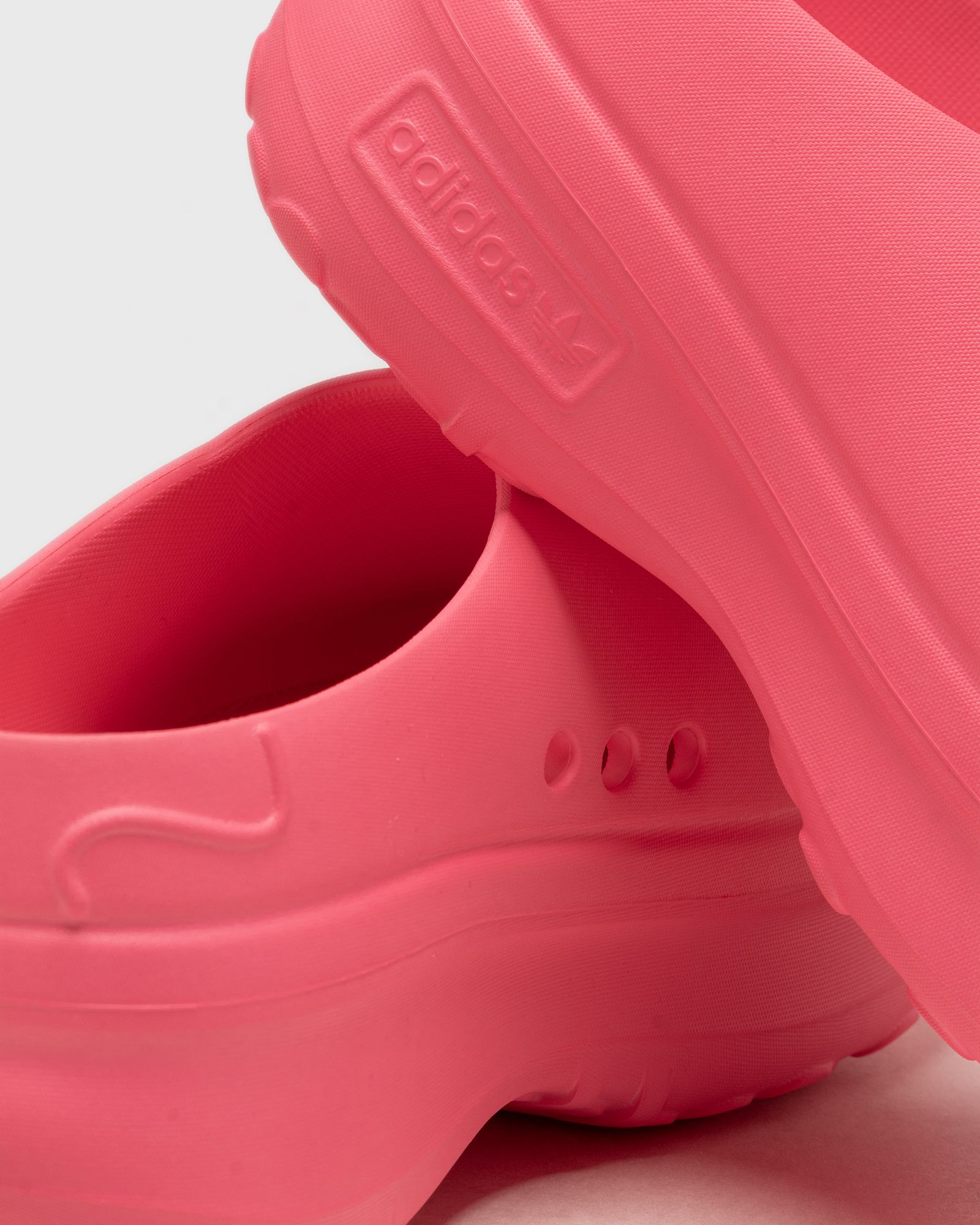 WMNS ADIFOM STAN MULE