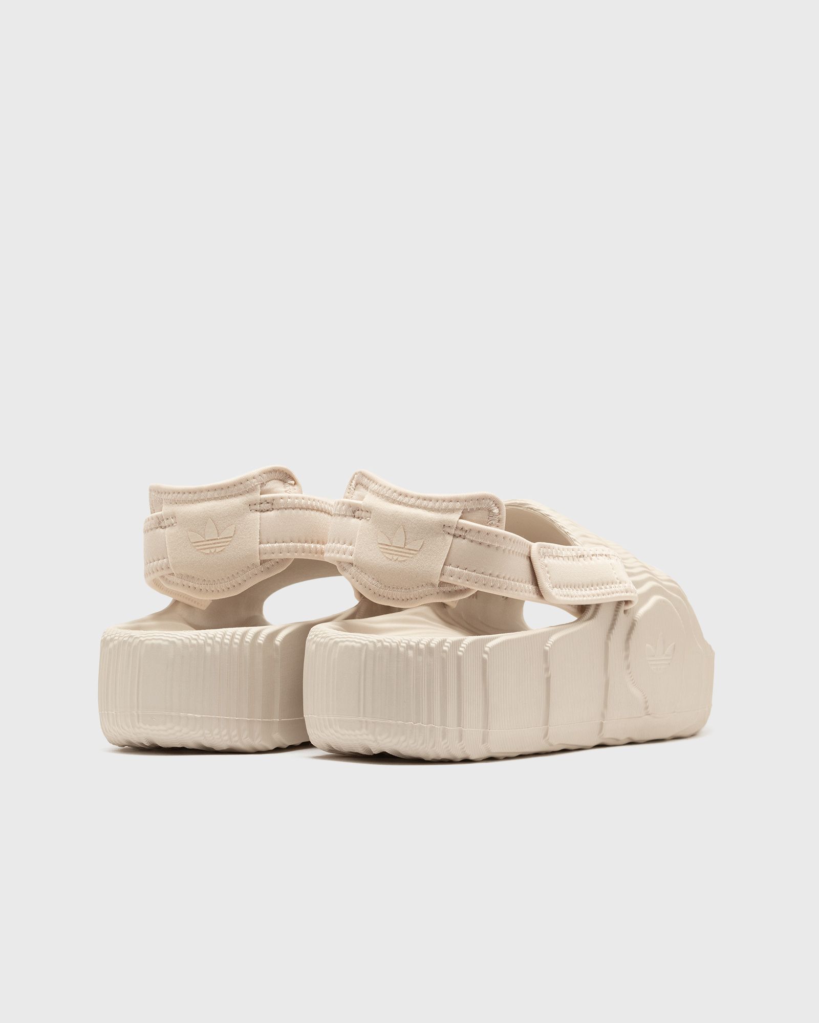 WMNS ADILETTE 22 XLG