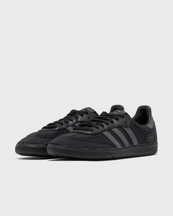 楽天市場】【返品・交換OK！15時までのご注文で即日発送】adidas