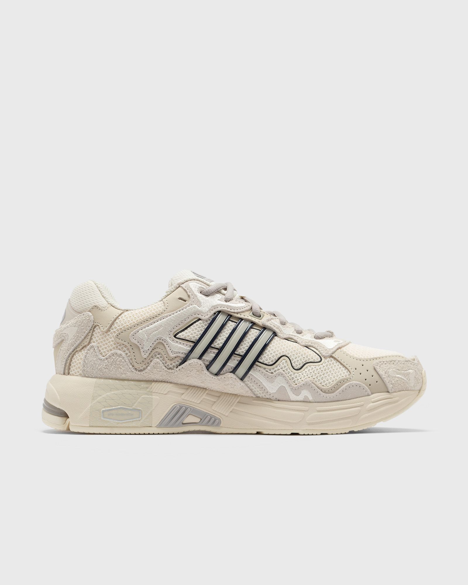 BAD BUNNY RESPONSE CL