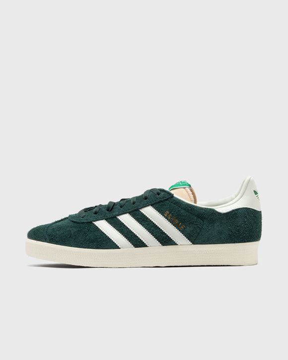 Adidas gazelle famosas hotsell