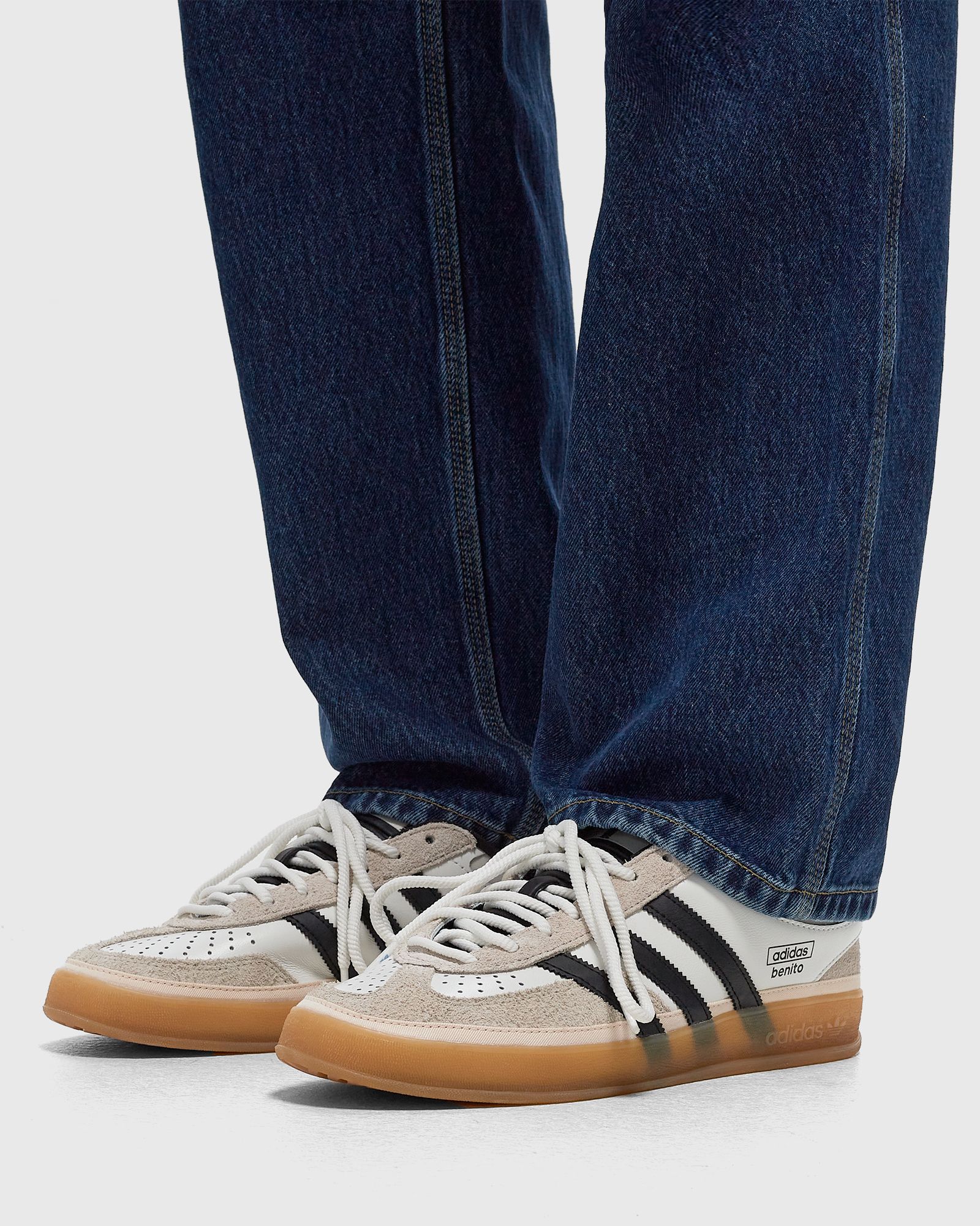 X BAD BUNNY GAZELLE INDOOR