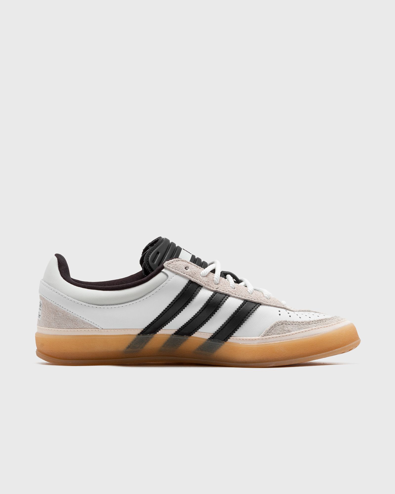 X BAD BUNNY GAZELLE INDOOR