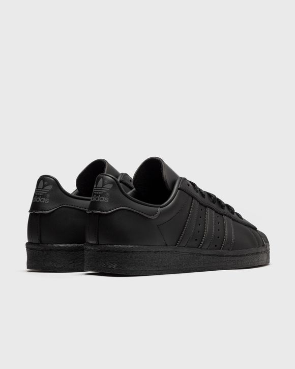 SUPERSTAR 82