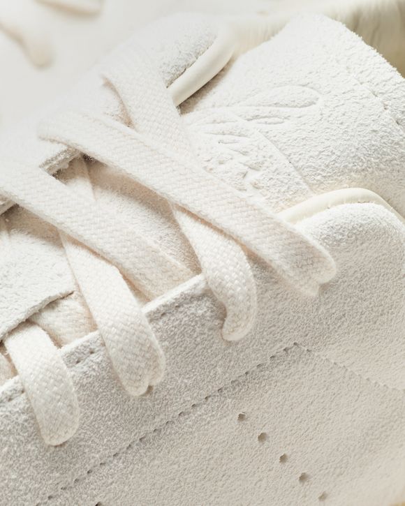 Adidas stan smith store white on feet