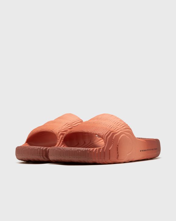 ADILETTE 22