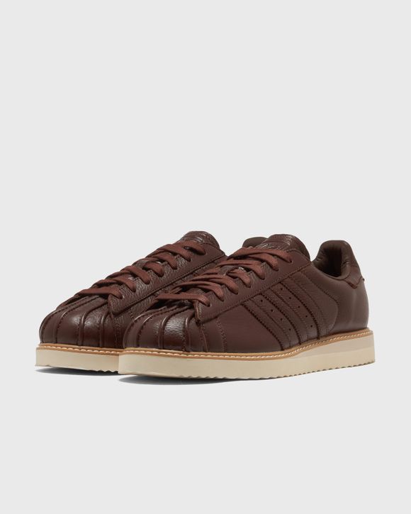 Thumbnail - Superstar Lux