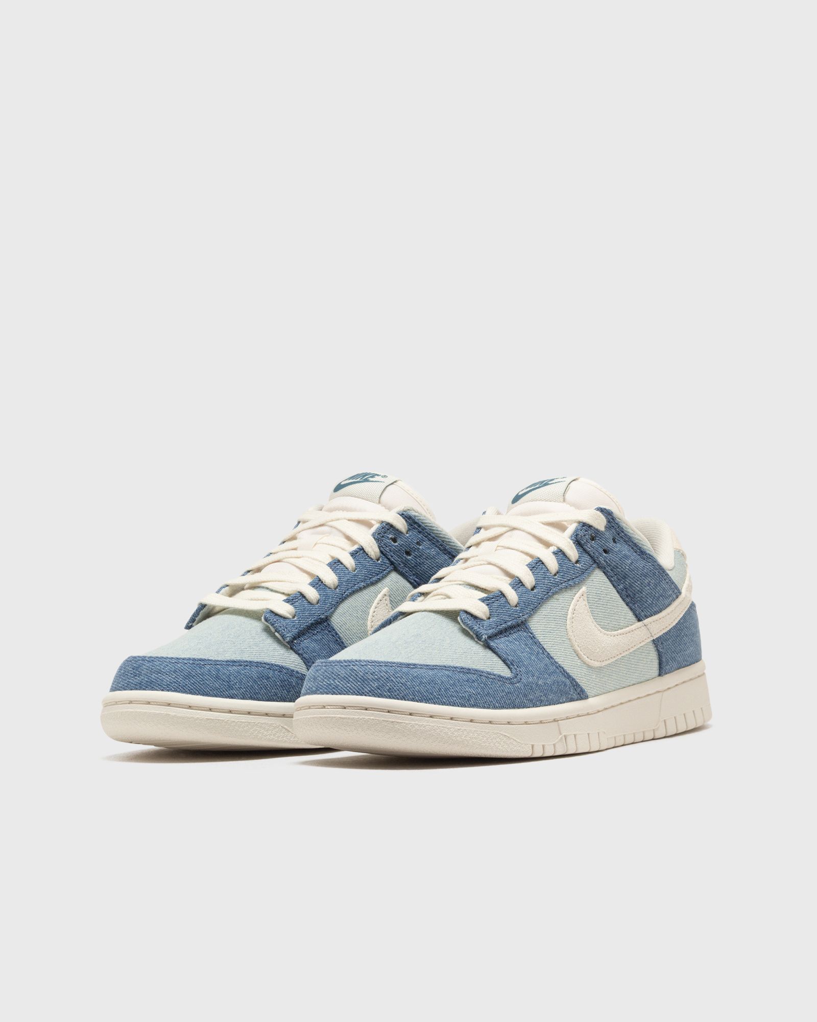 Nike Dunk Low "Denim"