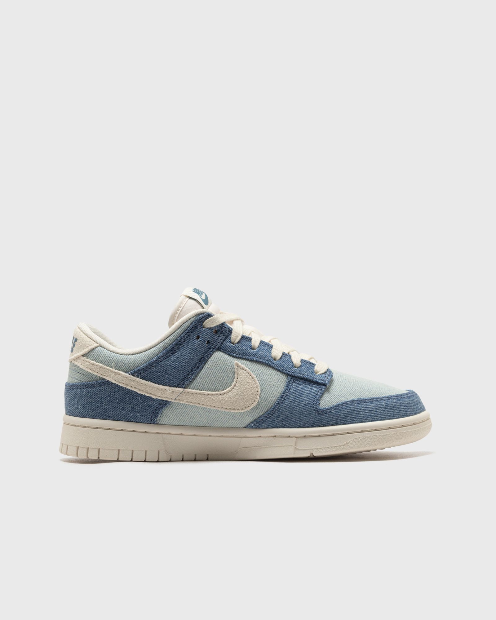 Nike Dunk Low "Denim"