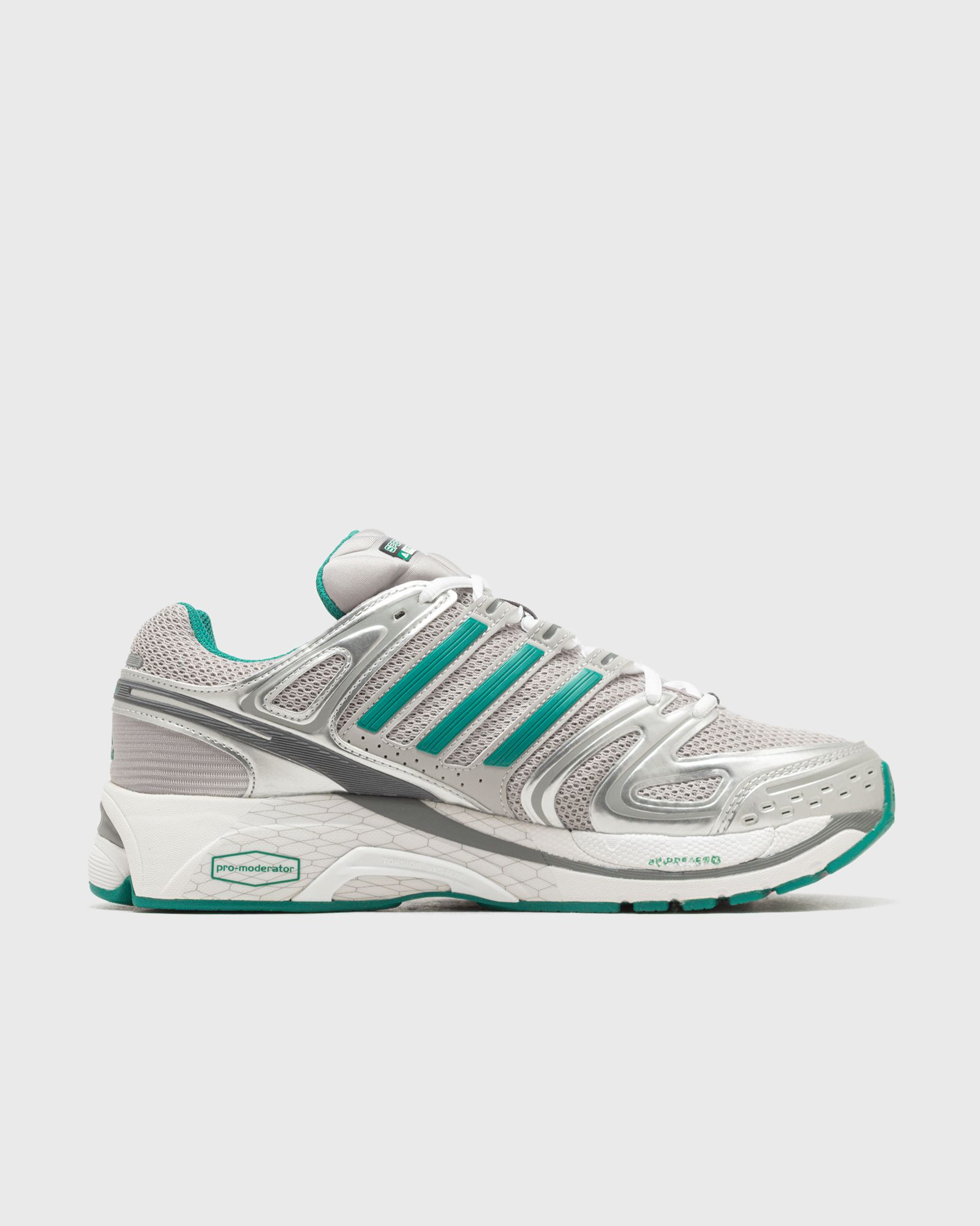 x SPORTY & RICH ADISTAR CONTROL 5