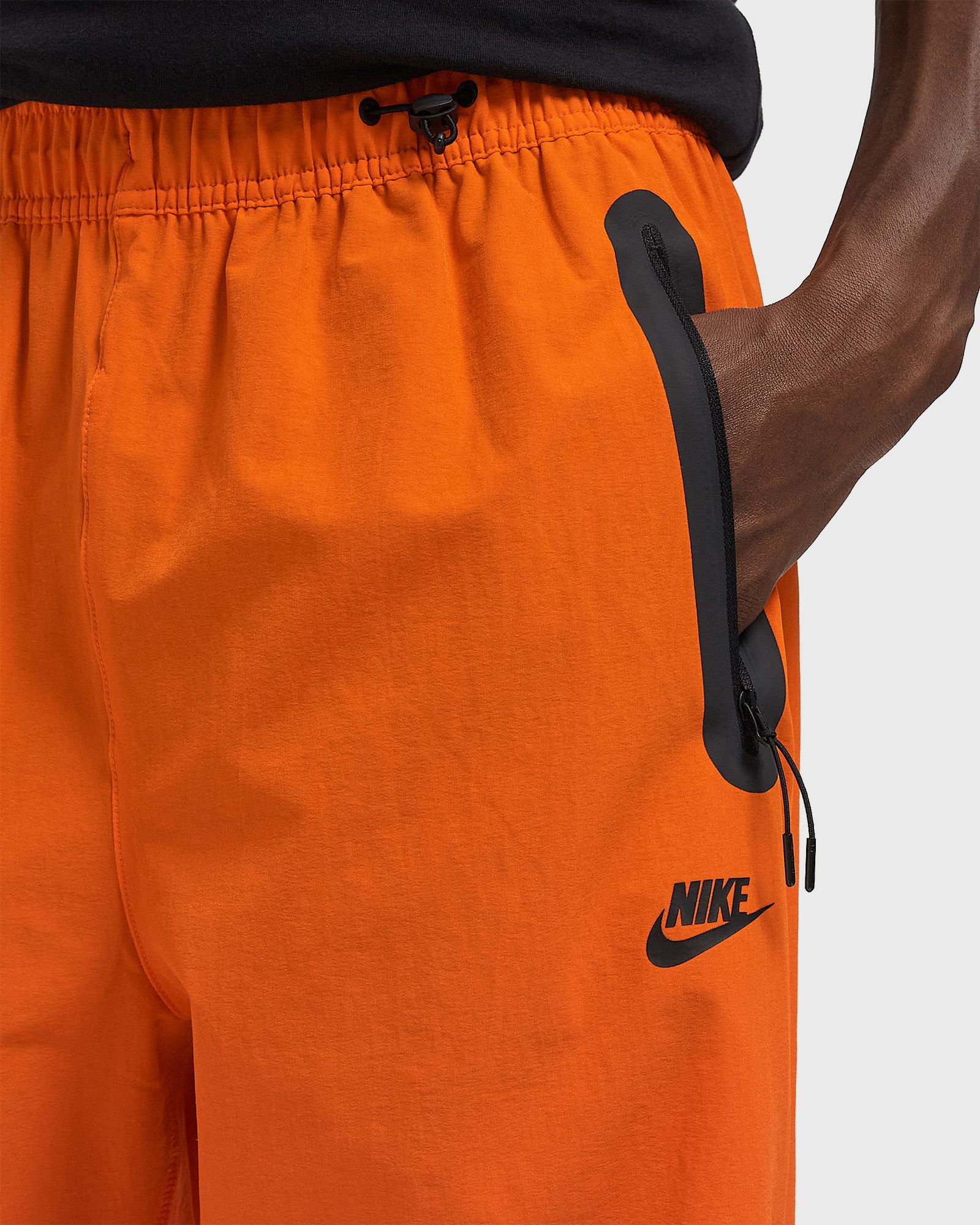 TECH WOVEN PANT OS 2