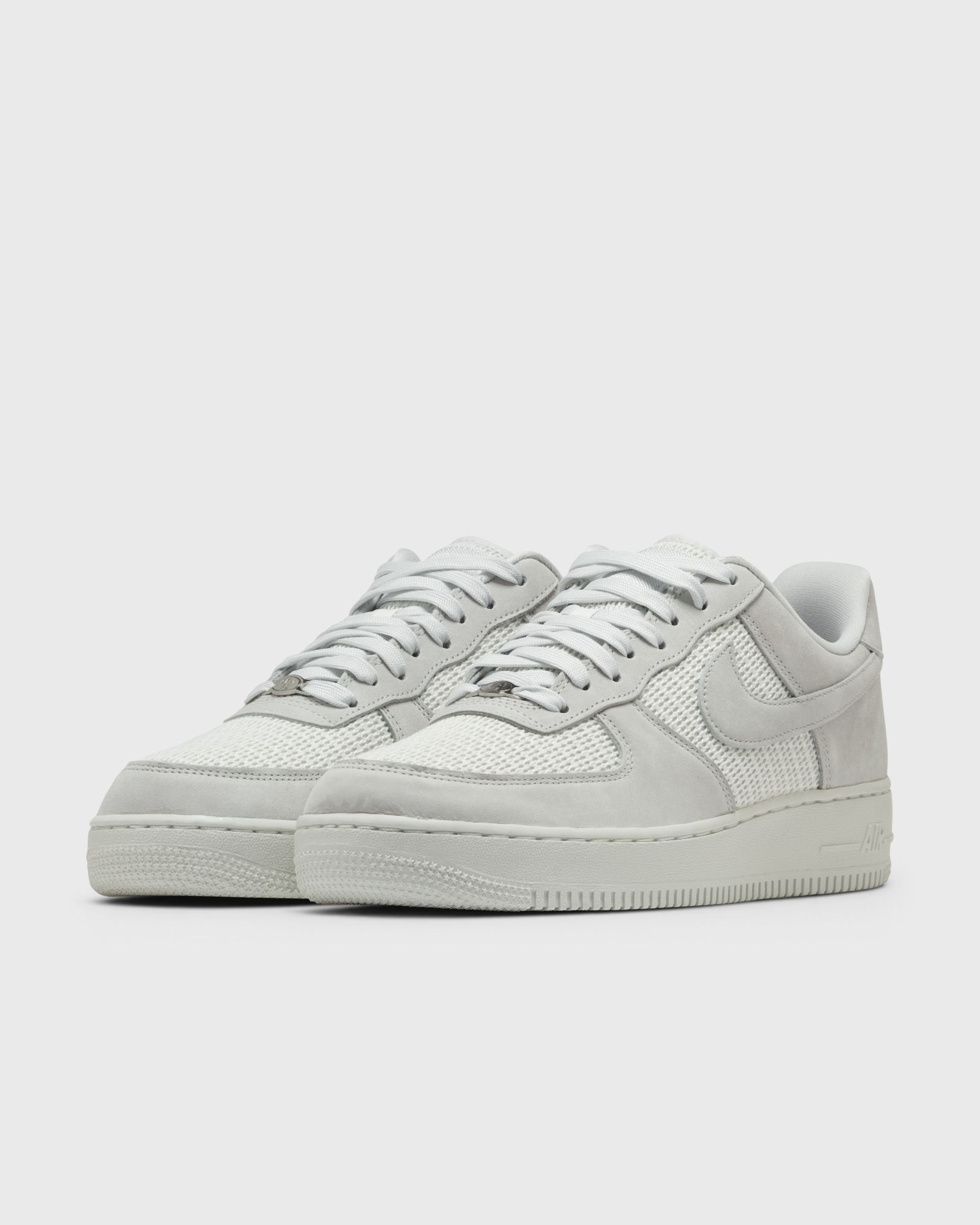 AIR FORCE 1 '07 LV8