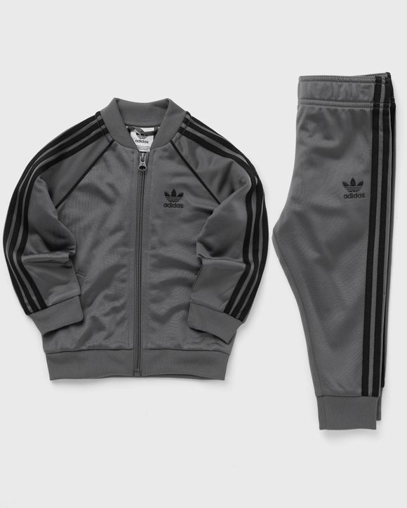 Sst adidas outlet tracksuit