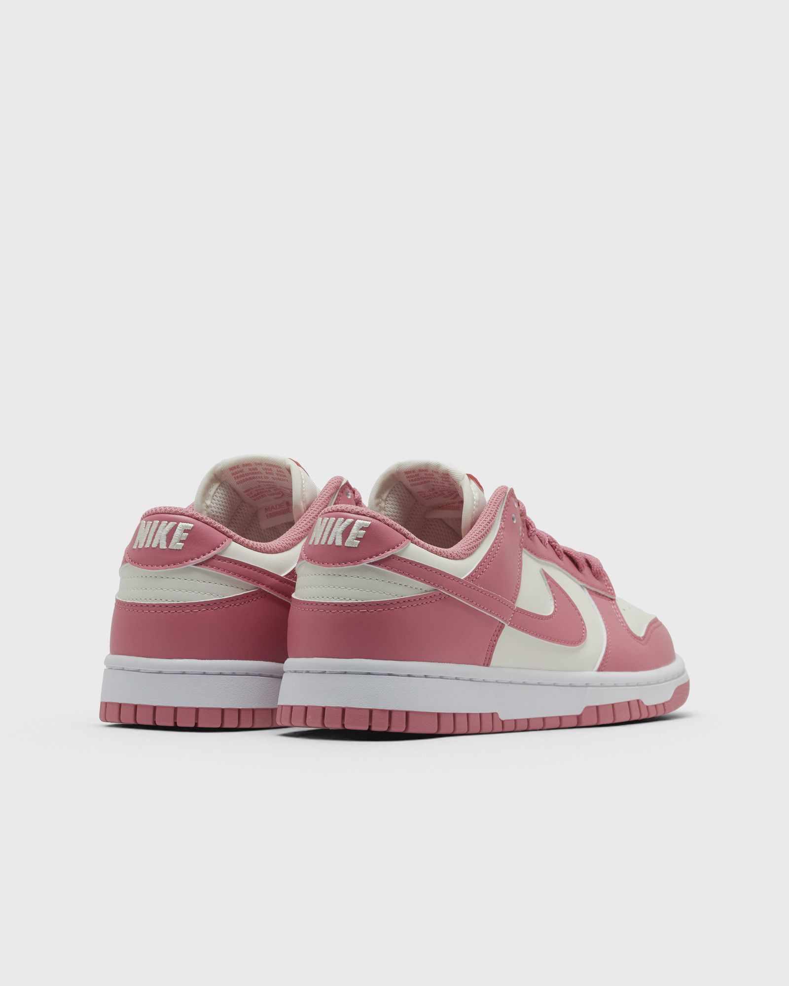 WMNS DUNK LOW