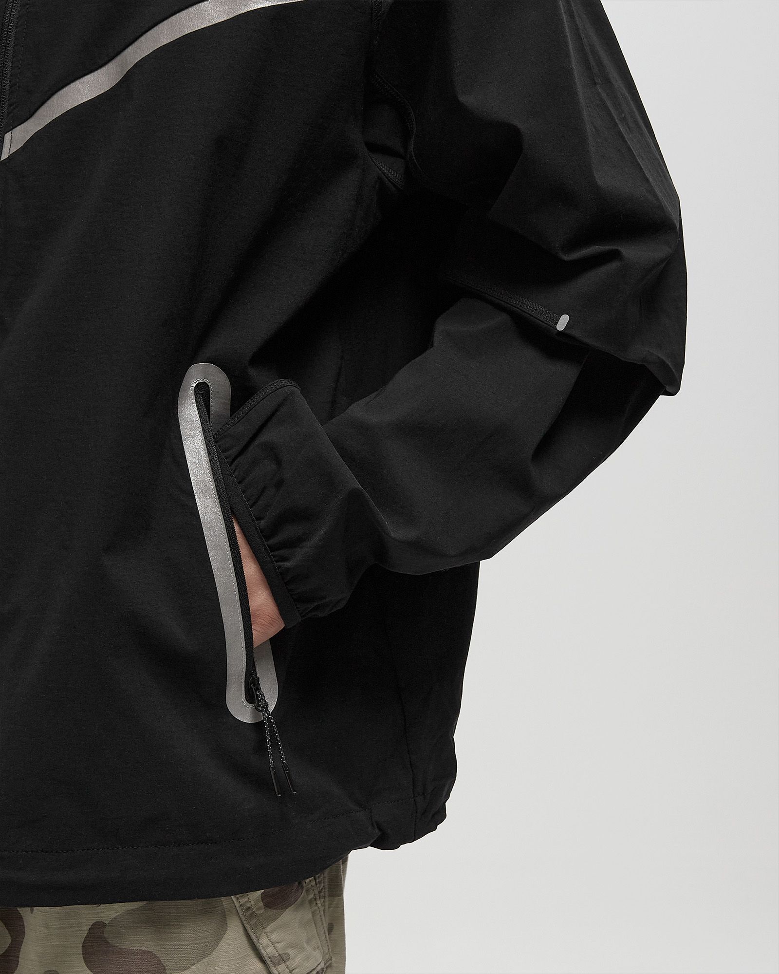 NRG TCH WVN WR FZ JKT RF