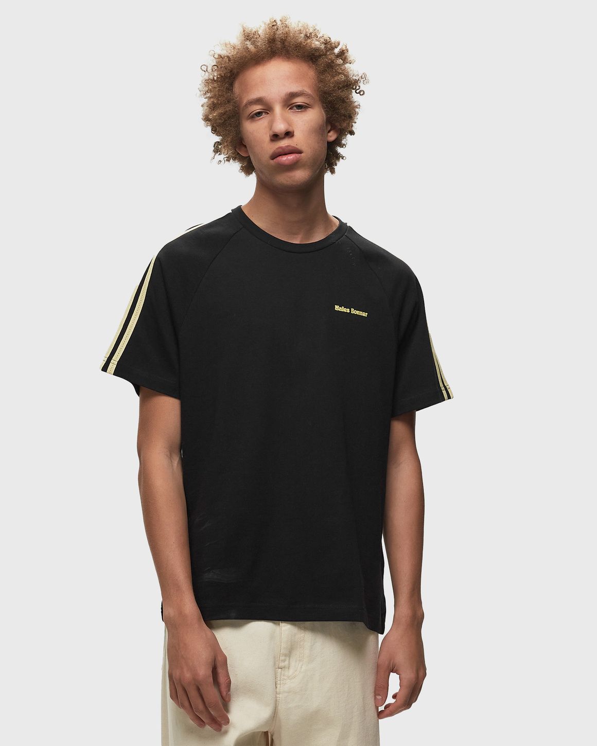 【送料&関税込】Wales Bonner Black And Blue Logo T-shirt Wales Bonner logo-print T-shirt | Blue | FARFETCH GE